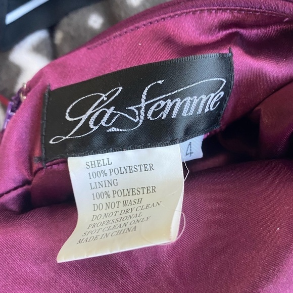 La Femme Royal Satin Purple Strapless Sweetheart Prom Gown size 4 - Picture 5 of 9